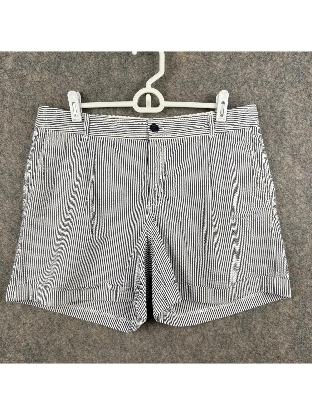 Banana Republic Blue White Pleated Seersucker Shorts Cuffs Women Size 12 5” 546